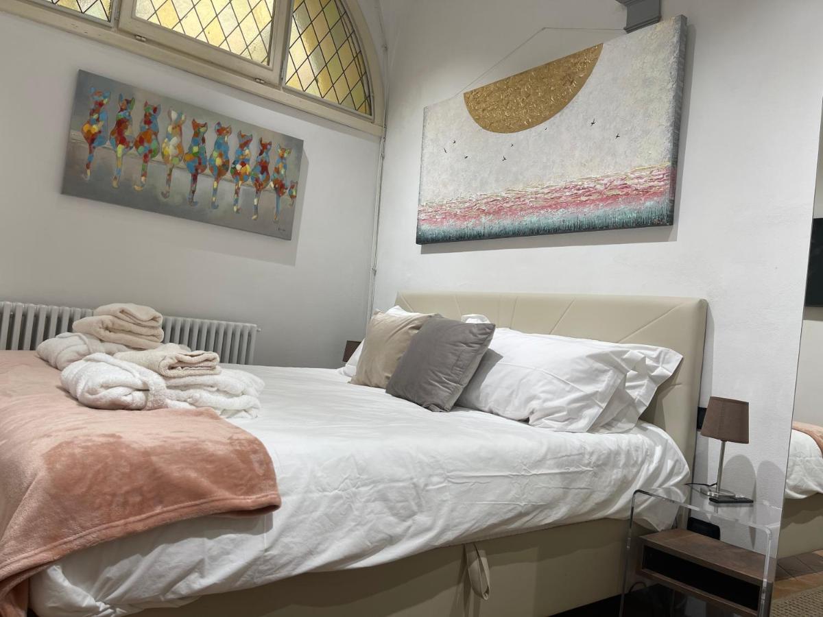 Unique And Antique Apartment Florencie Exteriér fotografie